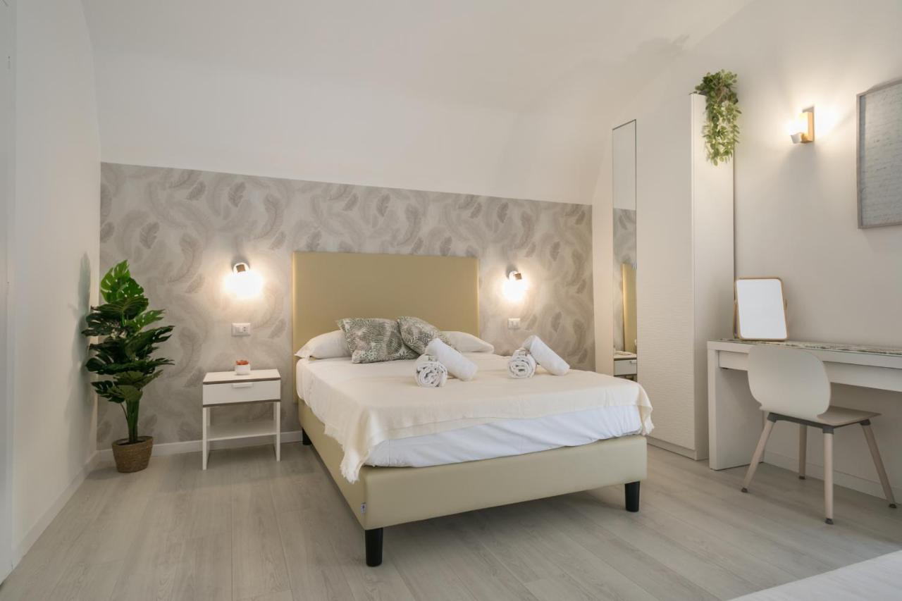 White Candia Guesthouse Rome Bagian luar foto